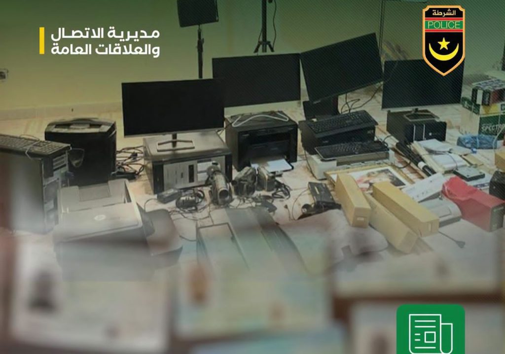 تفكيك شبكة لتزوير وثائق الإقامة والسفر في نواكشوط واعتقال أربعة أجانب