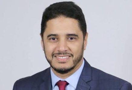 الرئيس نور الدين : وقفت خلال زيارتي لنواذيبو على ترد في الأوضاع المعيشية والخدمية